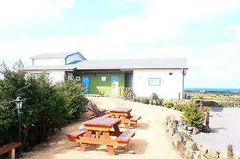 Bow House B Hotel Jeju