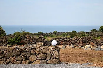 Bow House B Hotel Jeju